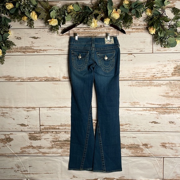 Women's True Religion Bootcut Distressed Denim Size 26 - Picture 2 of 2